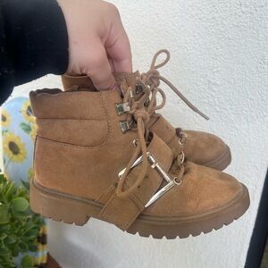 EUC Michael Kors Kids Tan Suede Lace-Up Ankle Boots
